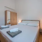 9 Bedroom In Tribunj Holiday home Tribunj (Sibenik-Knin)