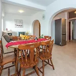 9 Bedroom In Tribunj Holiday home