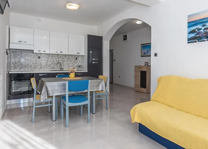 9 Bedroom In Tribunj * Tribalj